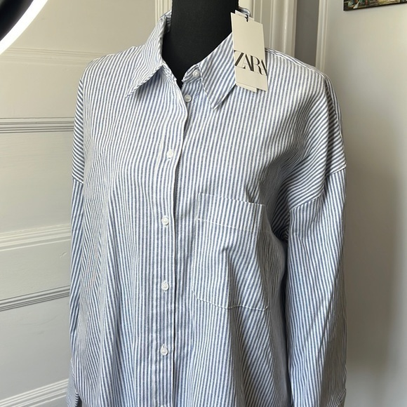 ZARA WOMENS PINSTRIPED‎ BUTTON-DOWN. SHIRT SIZE XL NEW WITH TAGS - Picture 1 of 11